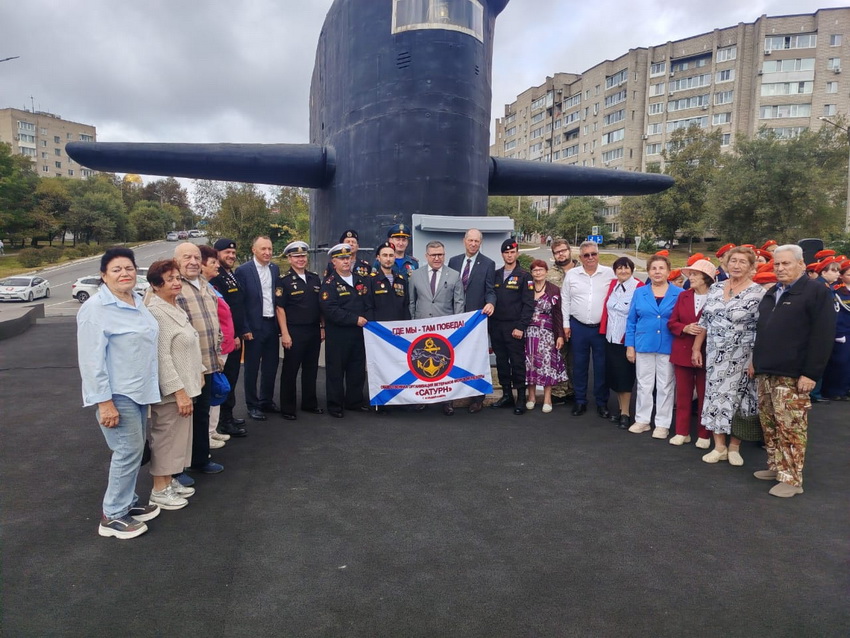 В Большом Камне открыт мемориал рубки атомной подводной лодки К-434